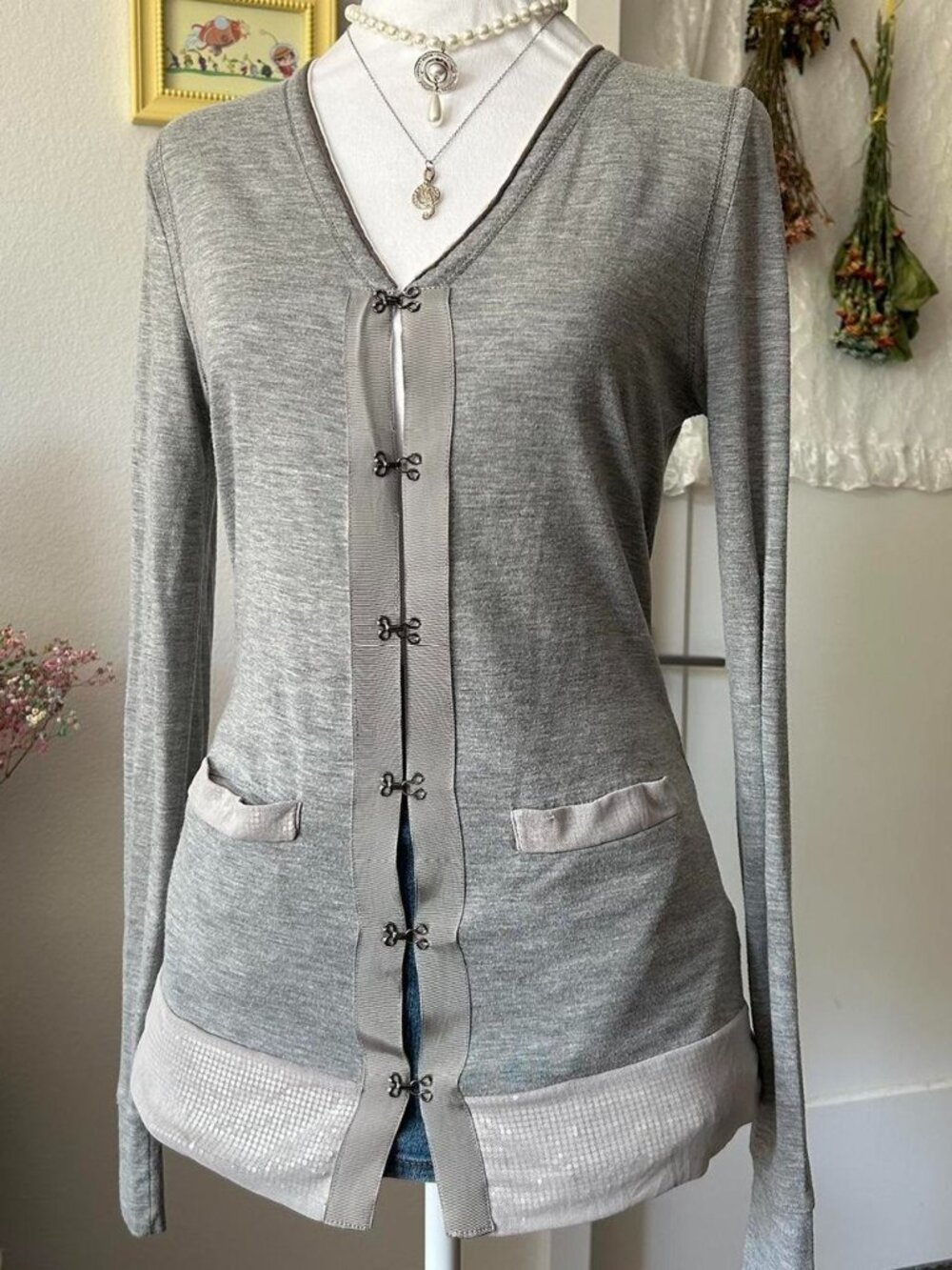 y2k miss me gray long sleeve cardigan